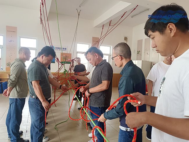 55世纪海工携手滨海蓝天救援队开展CPR心肺复苏和基础绳结实地培训活动 55世纪海工携手滨海蓝天救援队开展CPR心肺复苏和基础绳结实地培训活动