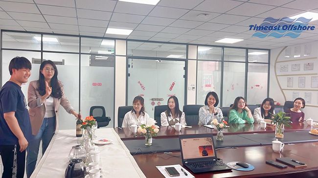 ְ��������ѵ����֪��������